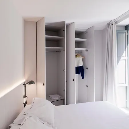 Casa Bellaire Girona